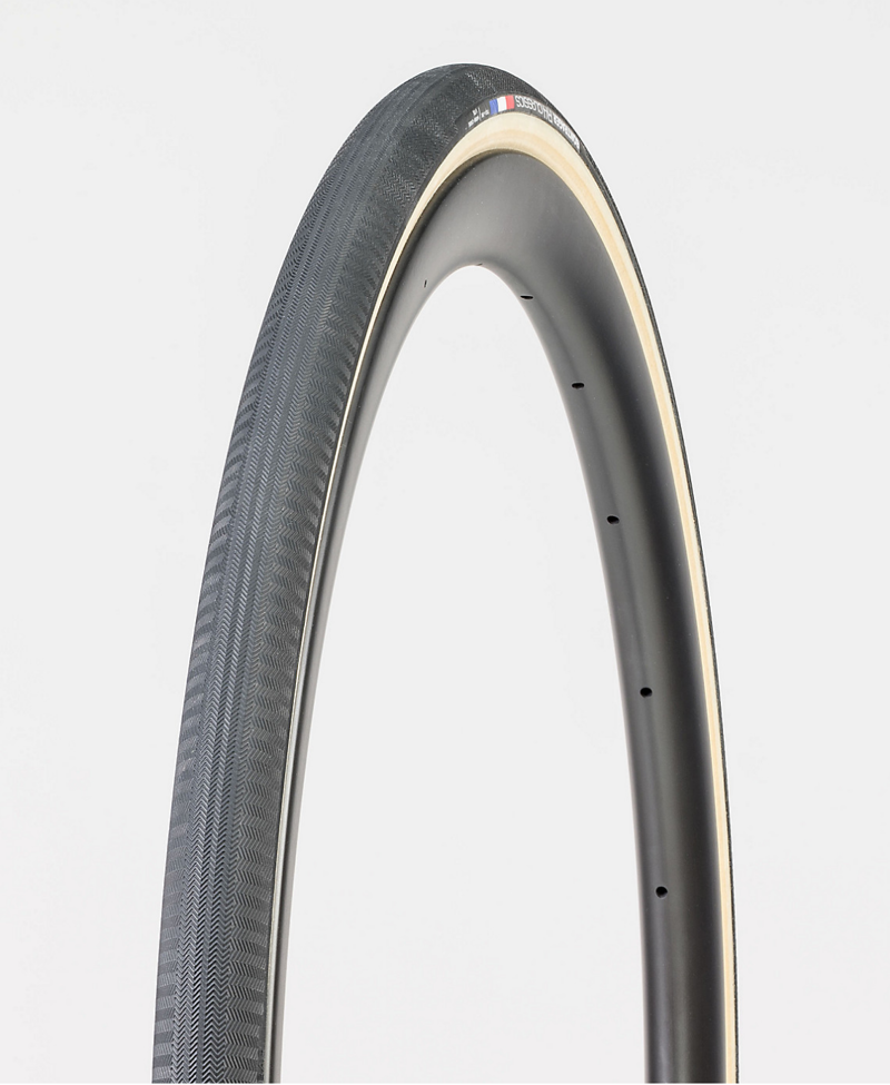 Bontrager R4 Classics Hard-Case Lite Road Tyre 28c